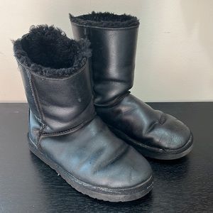 UGG Black Leather Classic Short Zip Boots